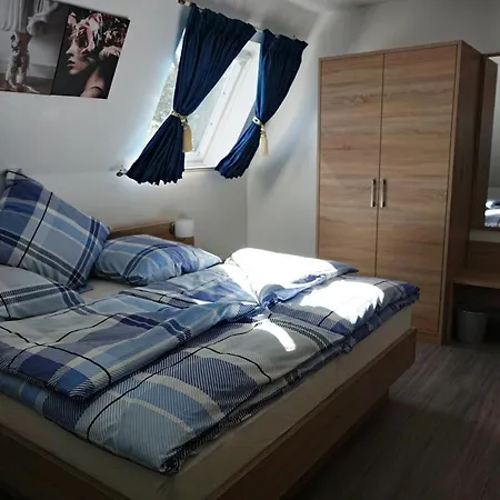 Appelt Pensión 2*