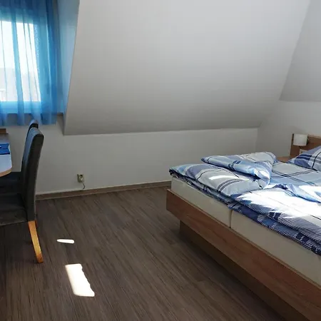 Appelt בית הארחה 2*